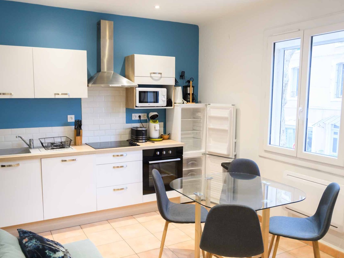 APPARTEMENT POUR 2 PERSONNES – À 350 M DES THERMES DE LAMALOU-LES-BAINS