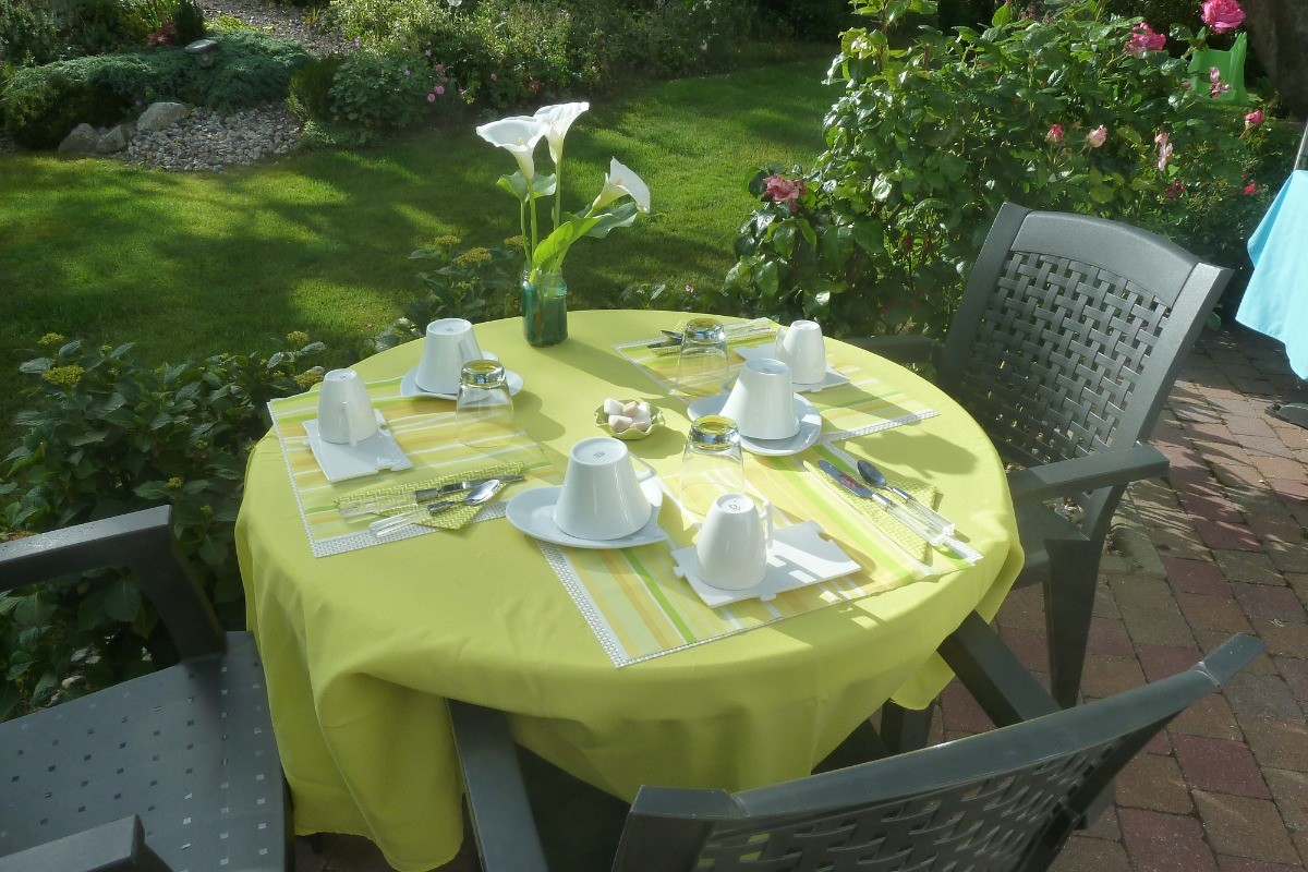 PETIT DEJEUNER EXTERIEUR