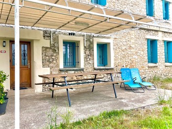 Terrasse privative et ombragée