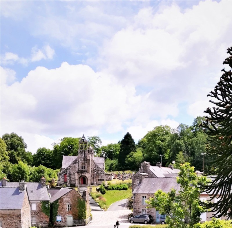 @Clévacances - GITE POUR 6 A 10 PERSONNES - CENTRE BRETAGNE - LOC ENVEL - ENTRE LE FINISTERE ET LA COTE DE GRANIT ROSE - Bourg Loc-envel