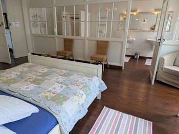 Chambre Alienor 2 pers. Chambres d'hôtes "La Fuite en Egypte"