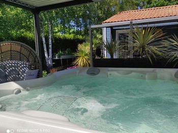 SPA (optionnel) d'Avril à Octobre