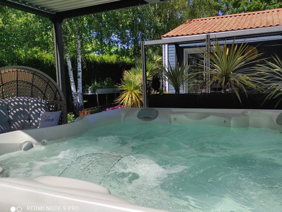 SPA (optional) from April to October