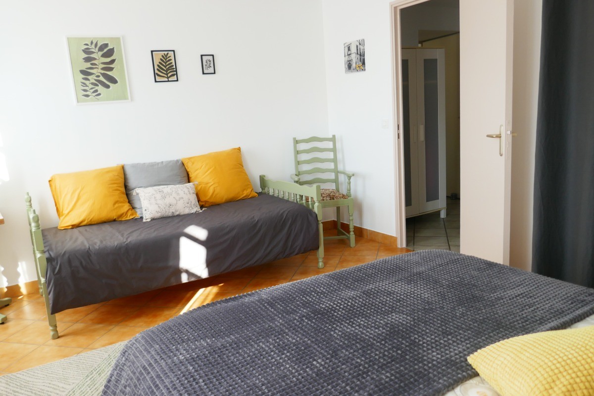 Chambre1 - lit en 90
