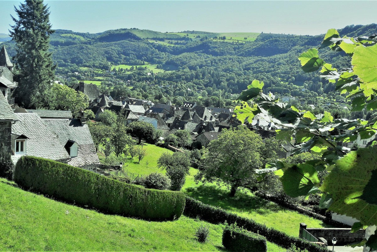 vilage de vic-sur-cère