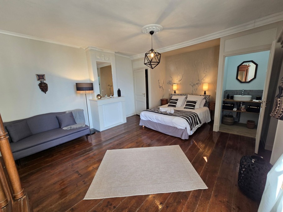 Kalaari Master Bedroom Suite