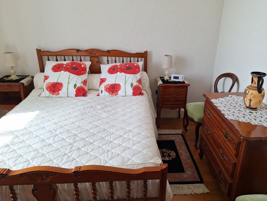 Chambre 2chevets, commode, 2 sièges  Le Champ de Mars