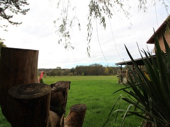 Espace extérieur commun - Chambre familiale Les Suffragettes Docelles