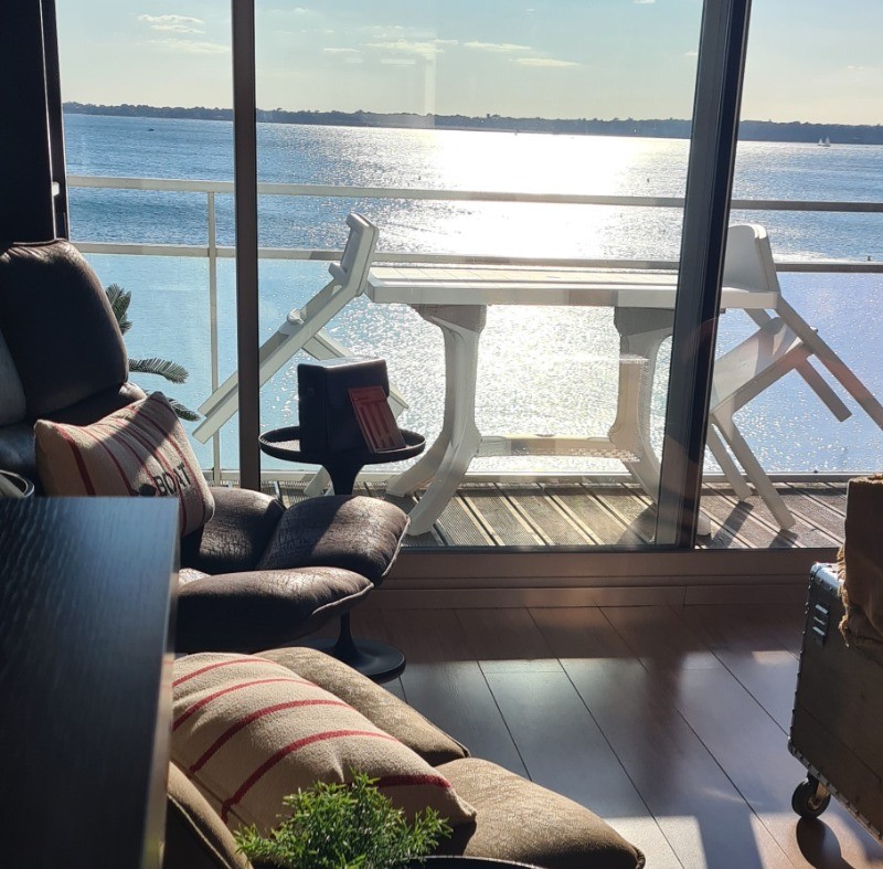 Début de soirée SALON BABORD