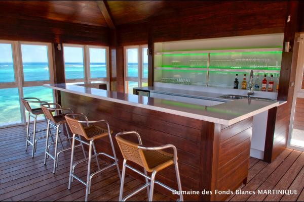 Envie d'un verre au "Bamboo Bar"...?