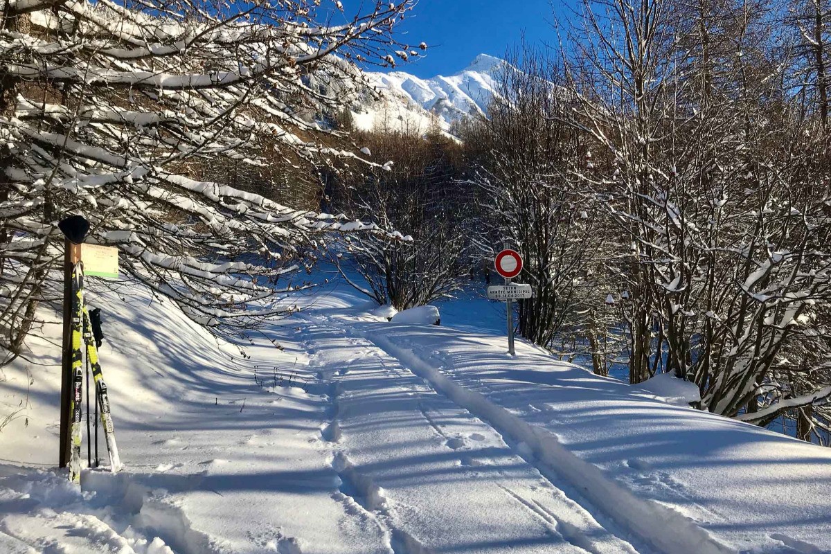 Départ raquettes ou ski nordique aux pieds depuis le logement