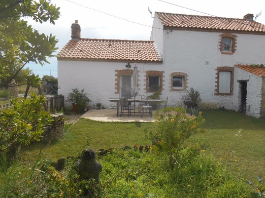 vue du gîte côté jardin