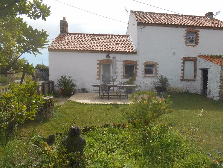 vue du gîte côté jardin