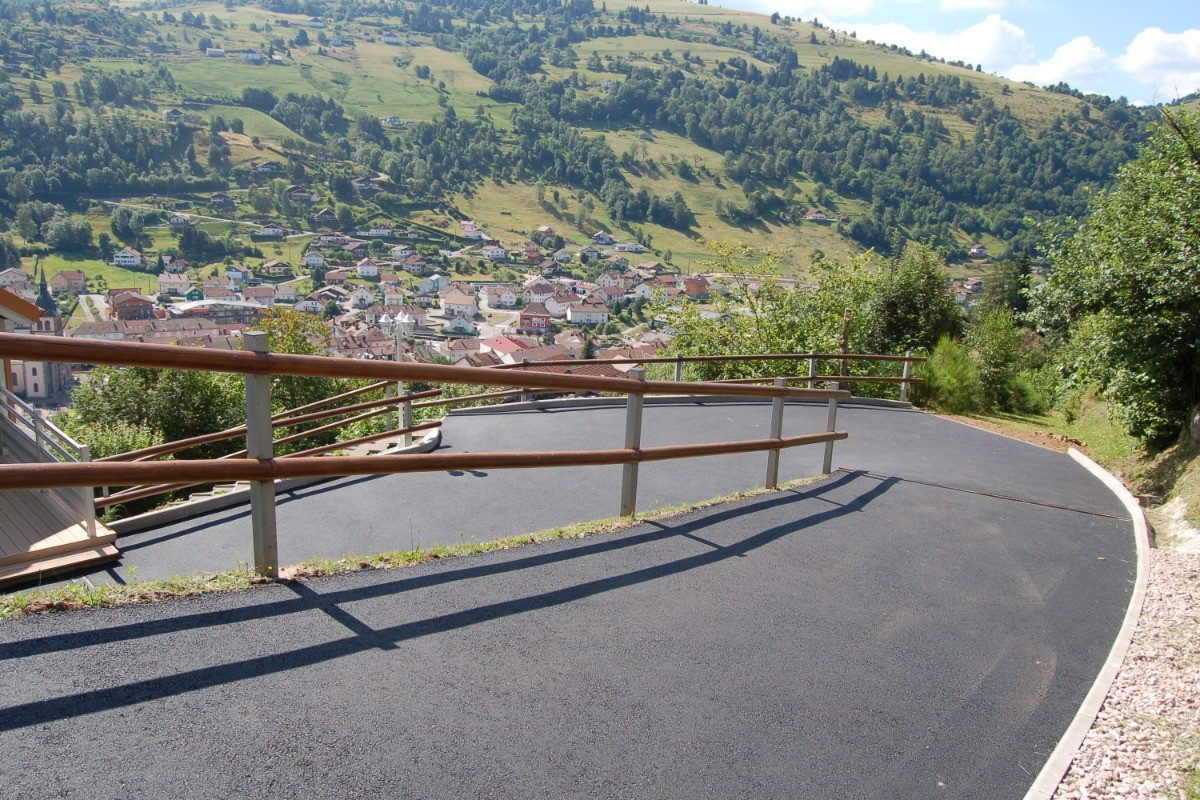 Aménagement de l'accès - Apt Le Chalet Vert
