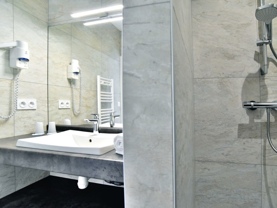 SDB douche italienne
