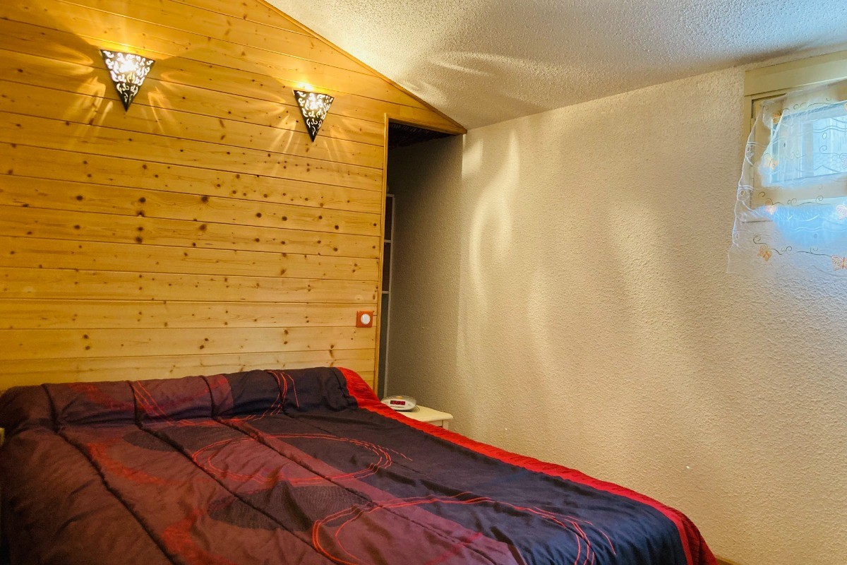 Chambre avec espace dressing