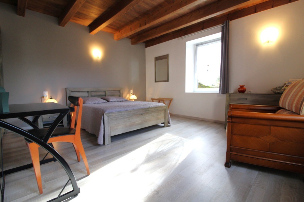Chambre RDC - Gîte le Champ Hêtre