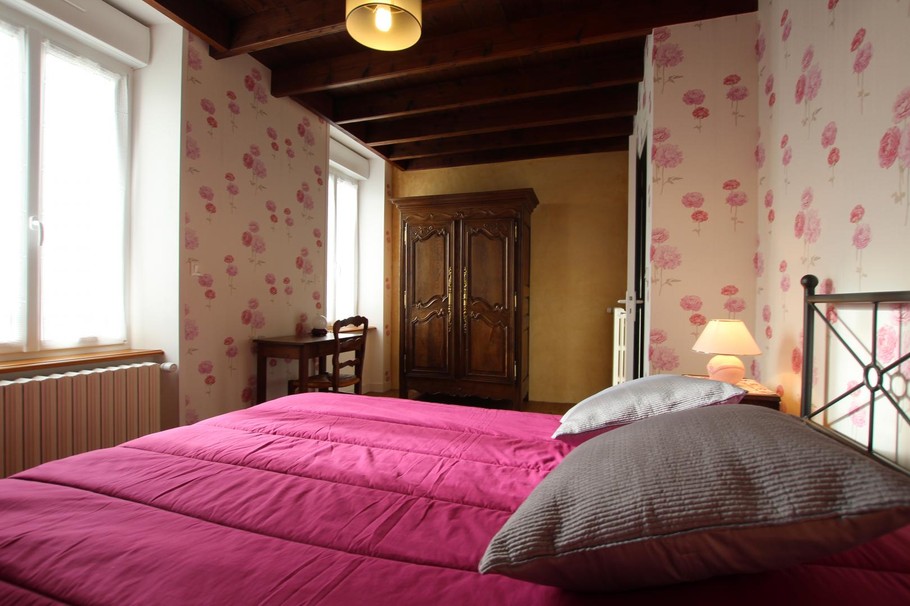 chambre rose 1er étage