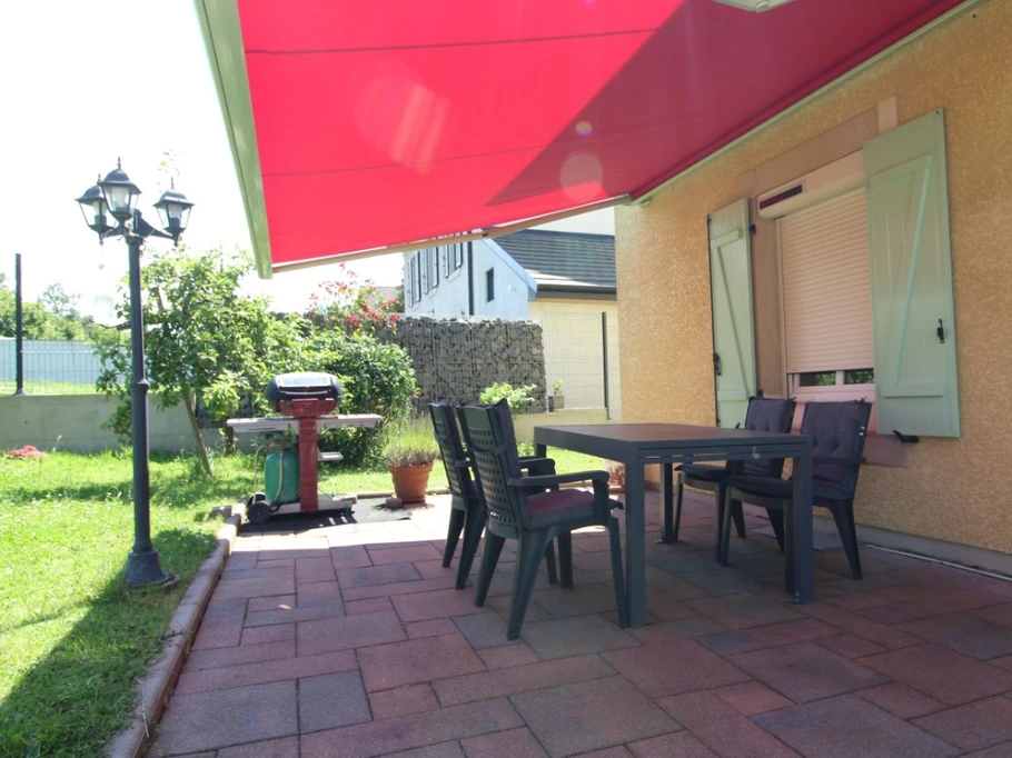 Terrasse - Appartement Chez Reine - Location de vacances - Étival-Clairefontaine