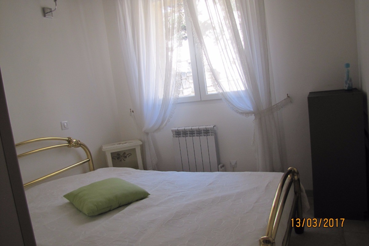 chambre rez-de-chaussée