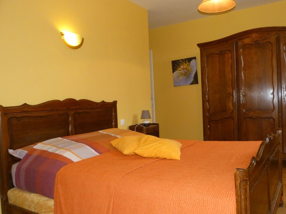 bedroom 2 (bed 140X180)