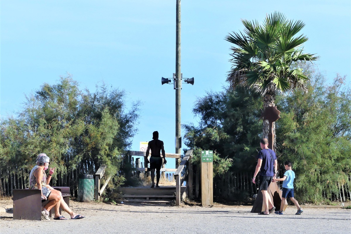 Accès à la plage