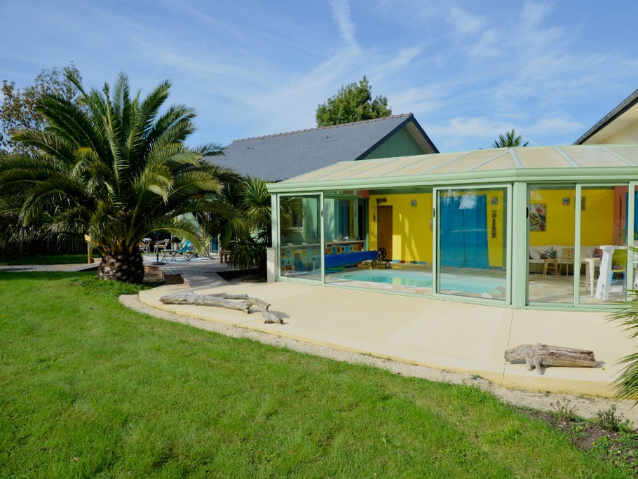La piscine sous verrière