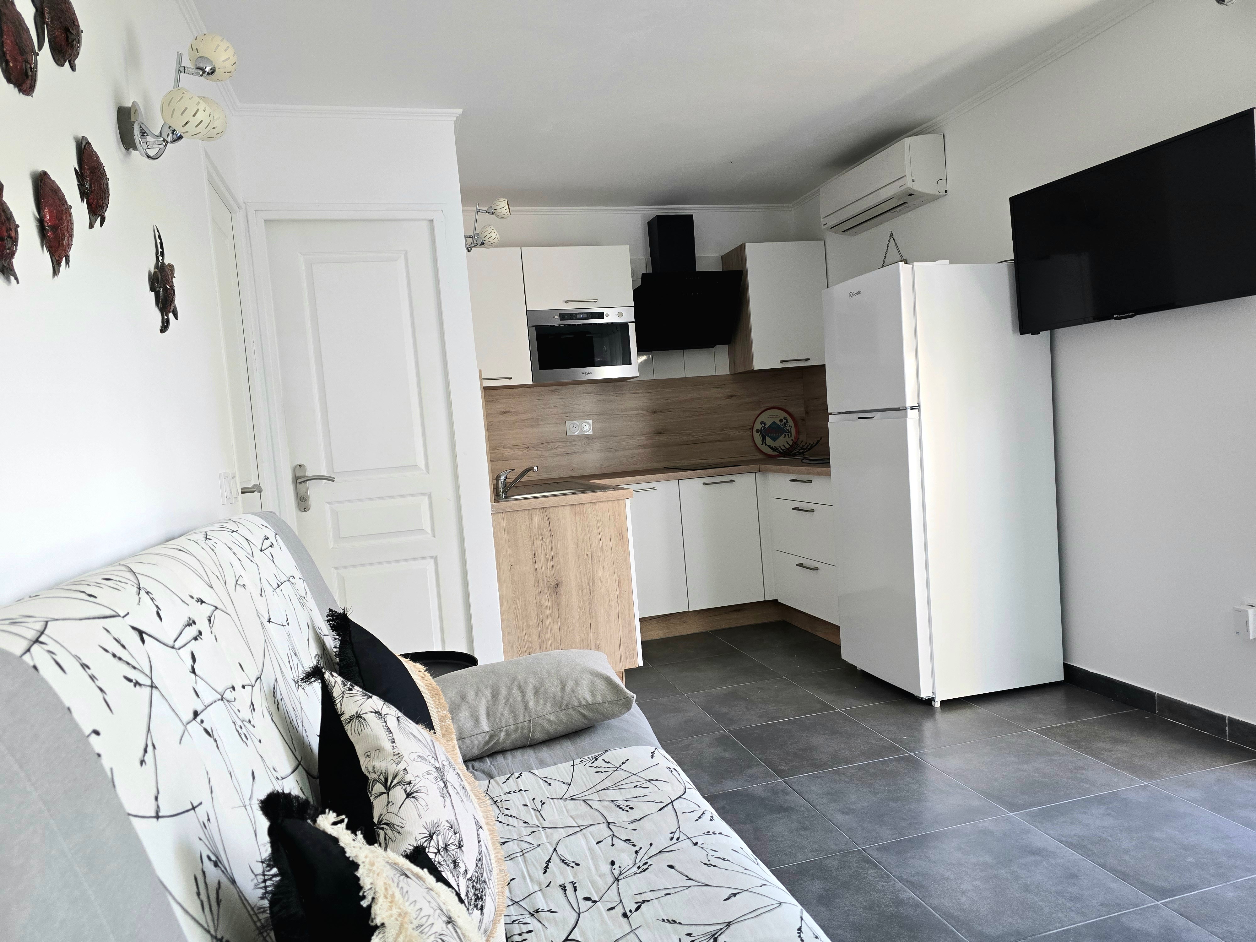 Cuisine tout équipée pour vos repas en liberté.