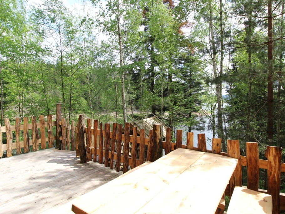 Fuste du Trappeur, Grand lit double - Les Cabanes du Lac de Pierre Percée