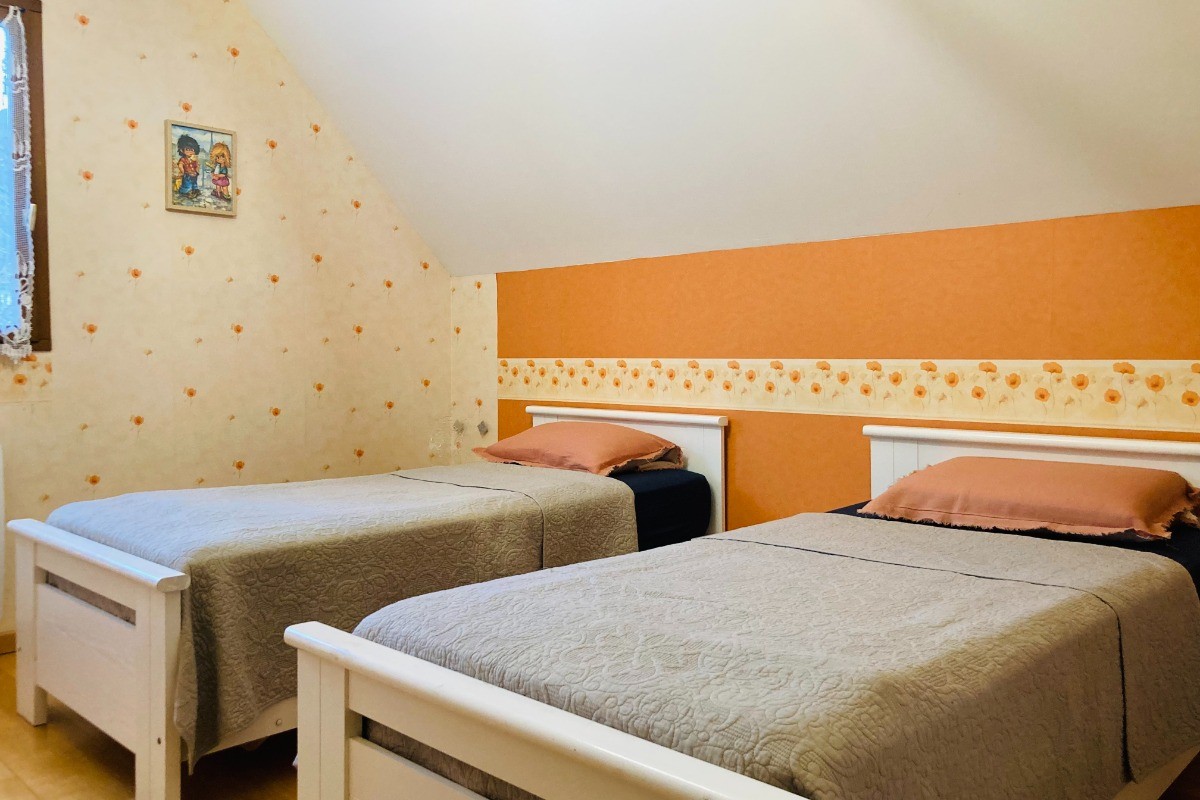Chambre - Deux lits simples