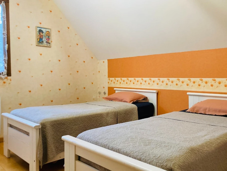 Chambre - Deux lits simples