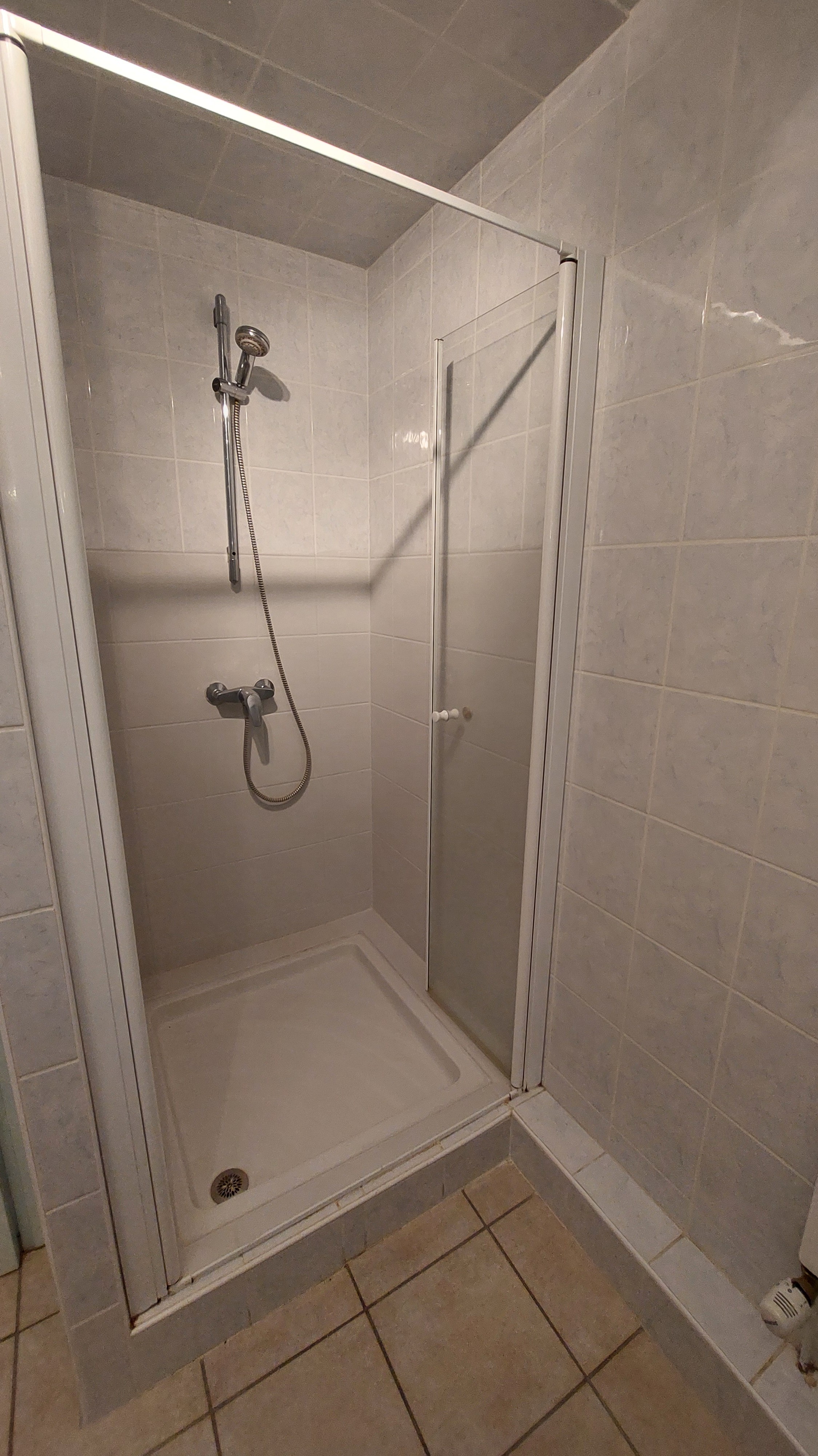 Ground-floor shower ideal after a day's hiking