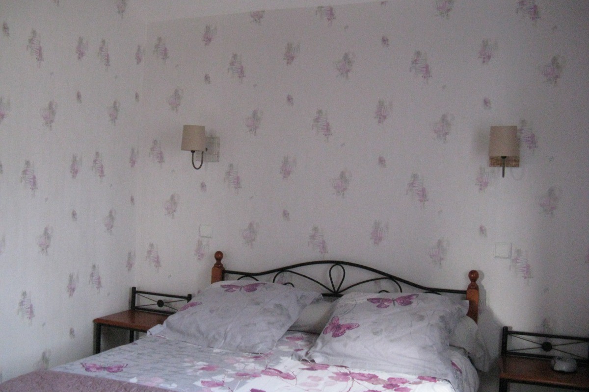 Chambre 1 avec lit de 140