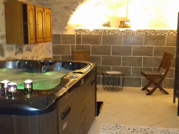 La Dame Blanche - Chambre Guyot - SPA