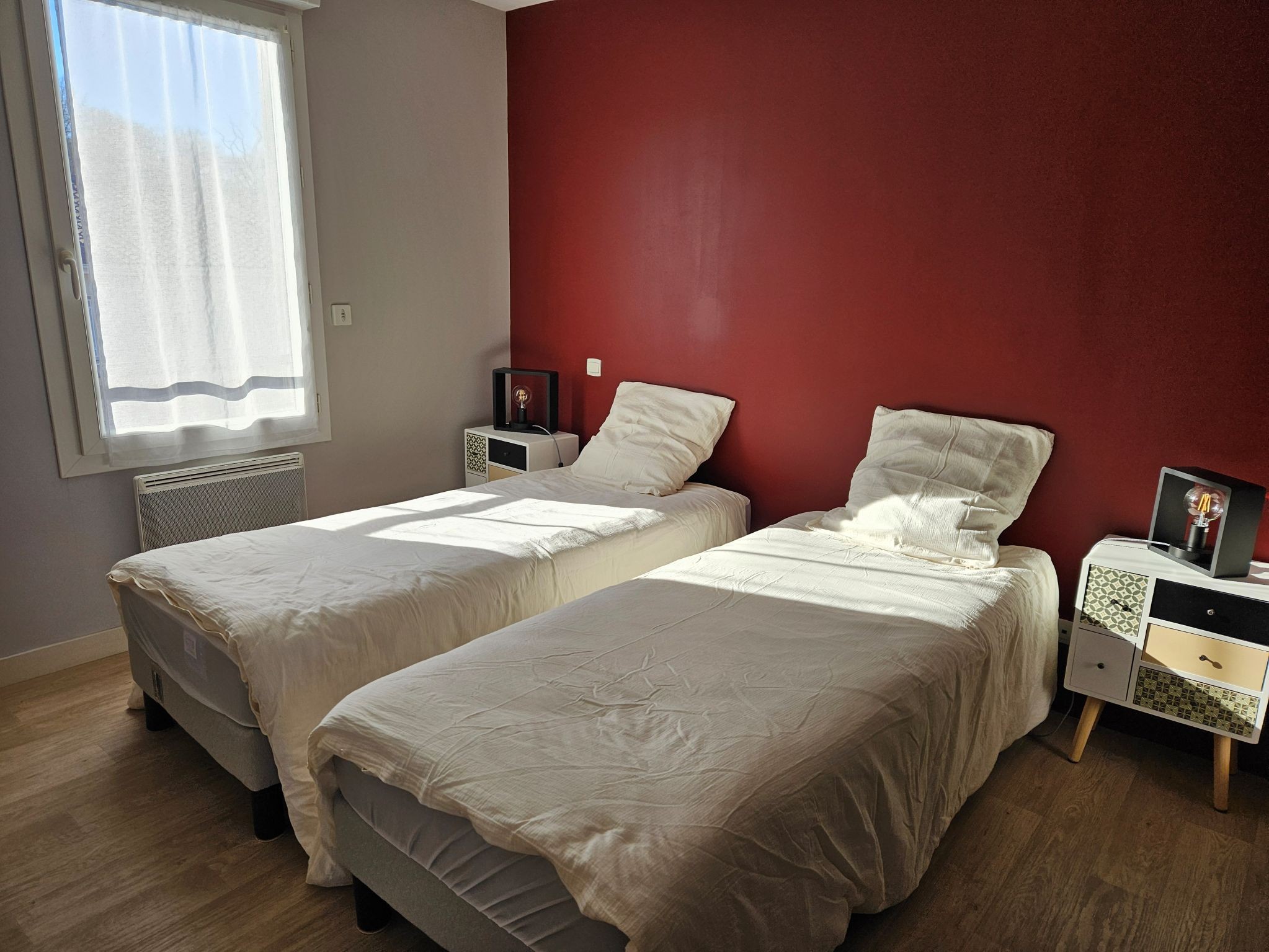 Maison de vacances pour 4 à 6 personnes "Les Milleraux", avec jardin clos et garage pour vélos et motos, près d'Angoulême