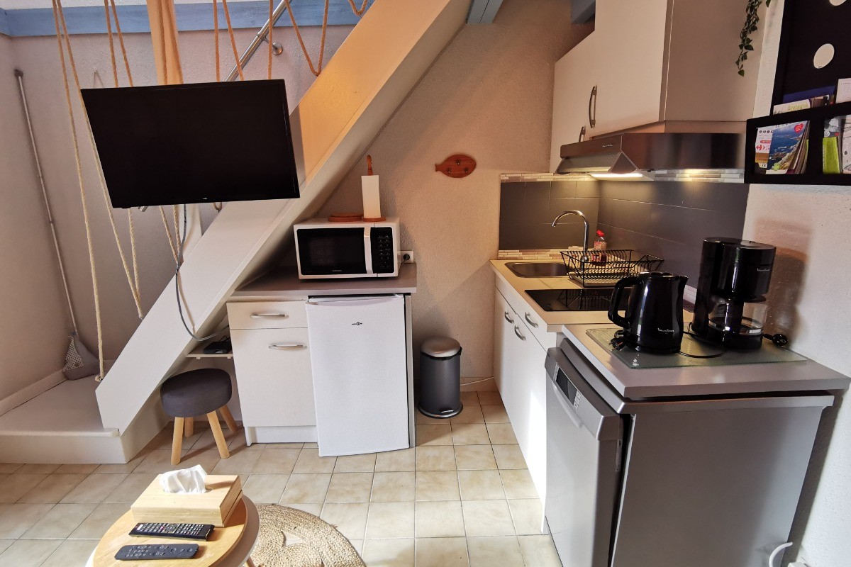 Kitchen area