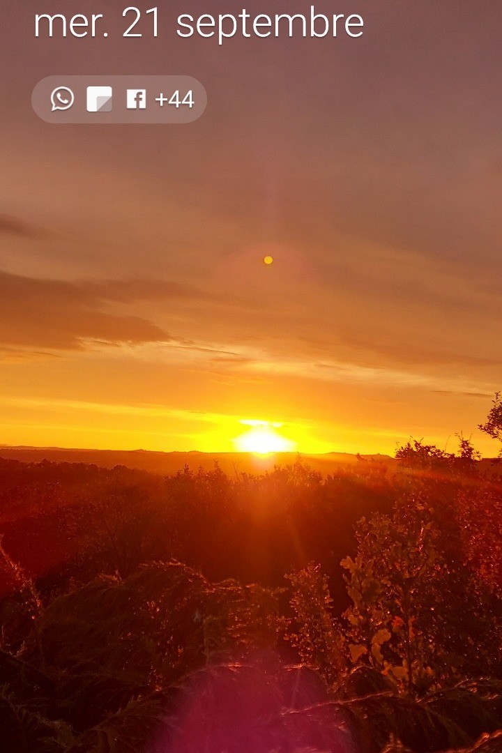 vu d'un coucher de soleil