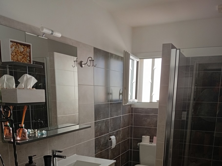 Shower room with toilet