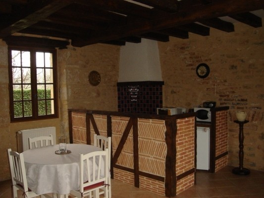 Espace cuisine ouverte sur séjour