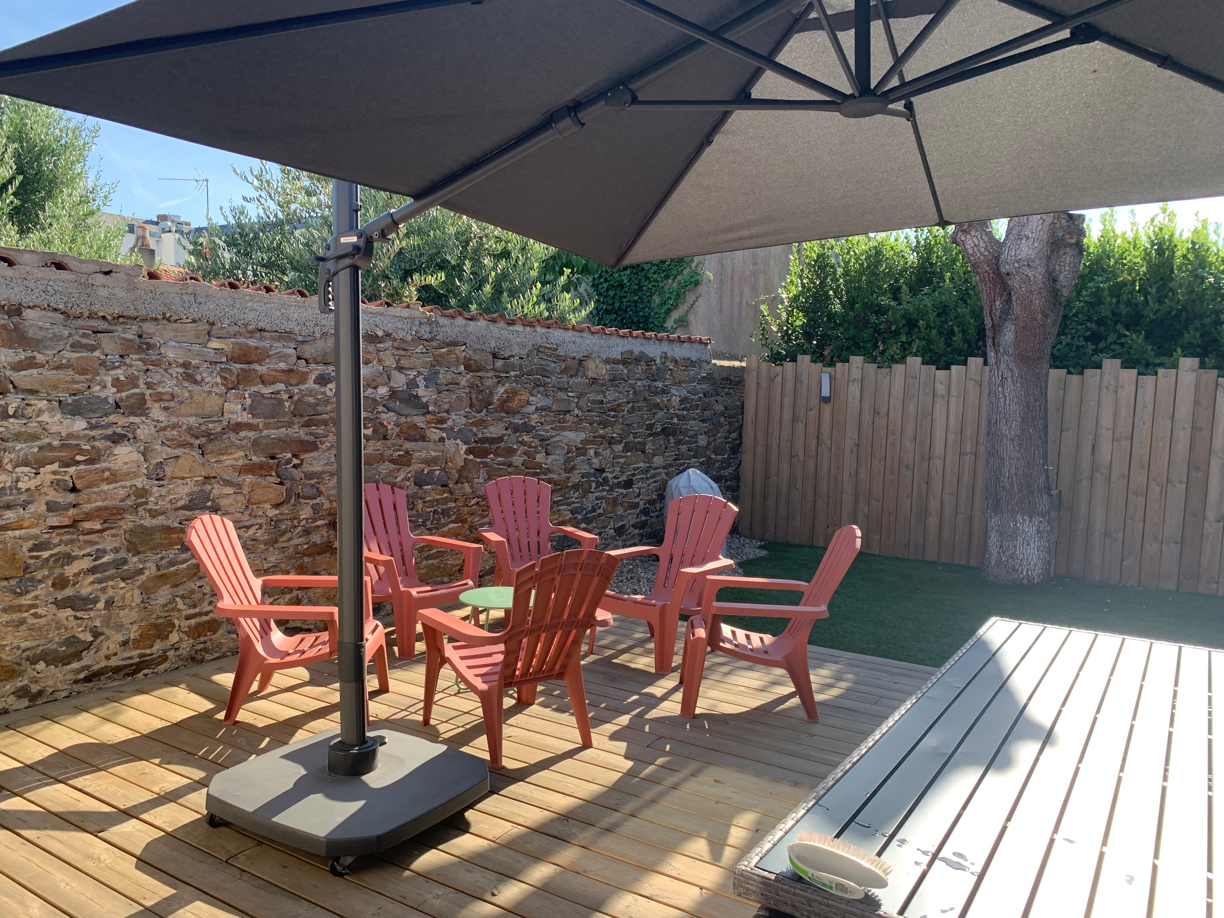 Espace détente repas jardin