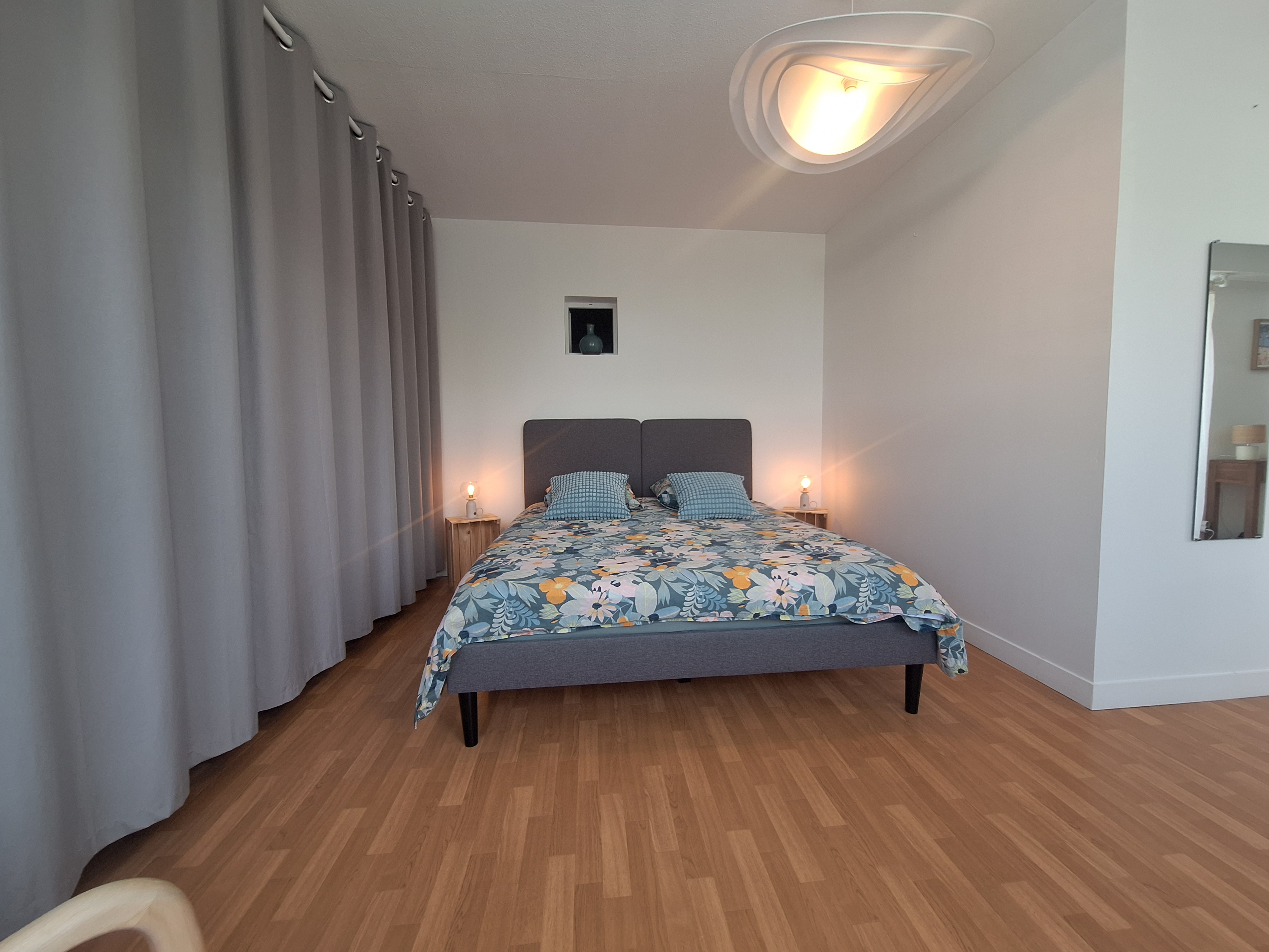 Chambre avec lit 160