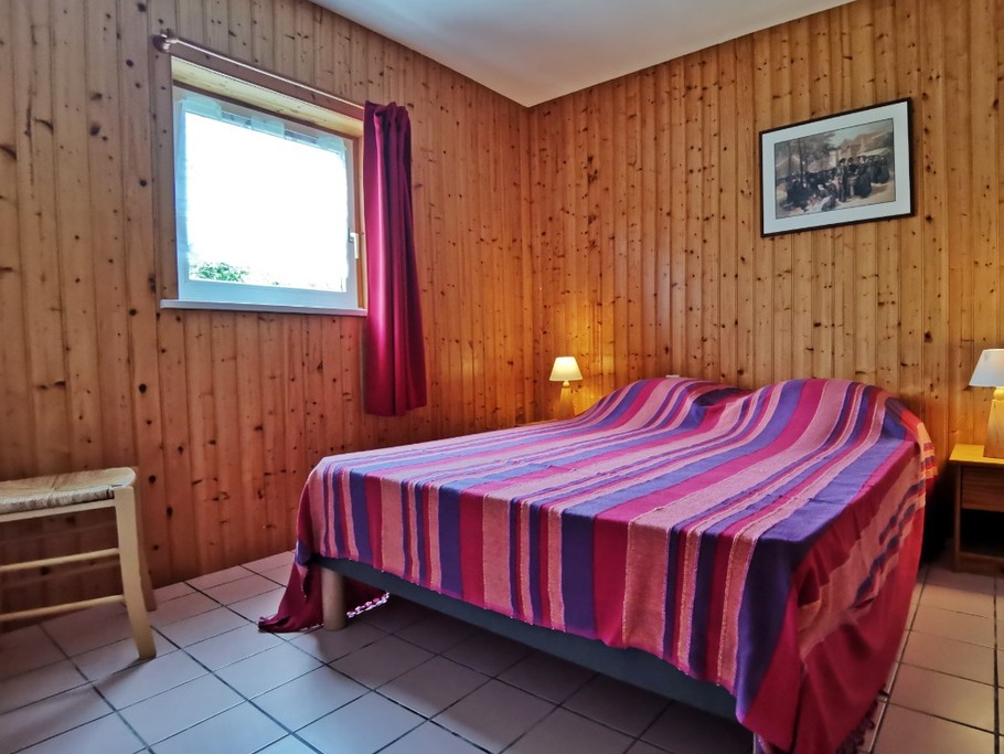 RDC - Chambre 1 avec Lit 140