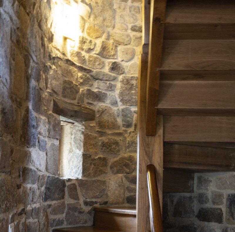 L'escalier accédant à l'étage