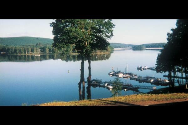 Lac de Vassivière GITE NATHALIE 87120 Beaumont du Lac