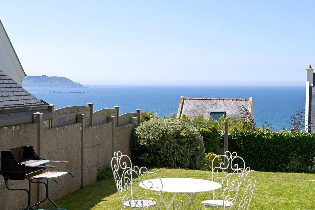Jardin avec vue mer