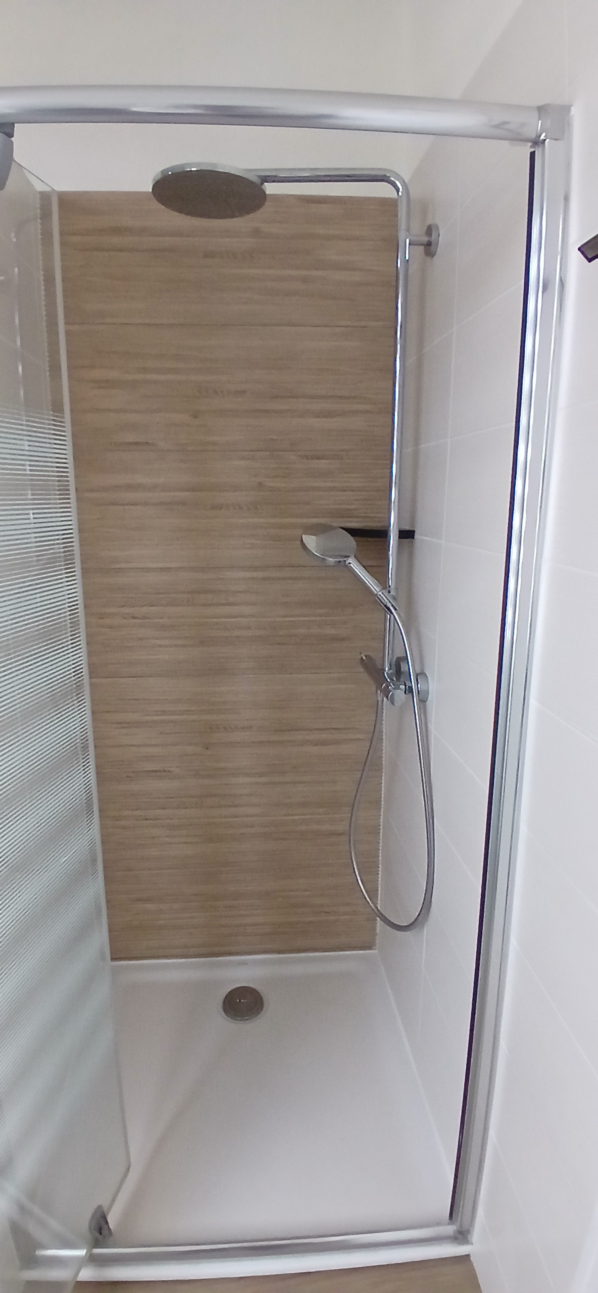 La Maison Triange, appartement 2 à 4 personnes, Montrond les Bains - Douche