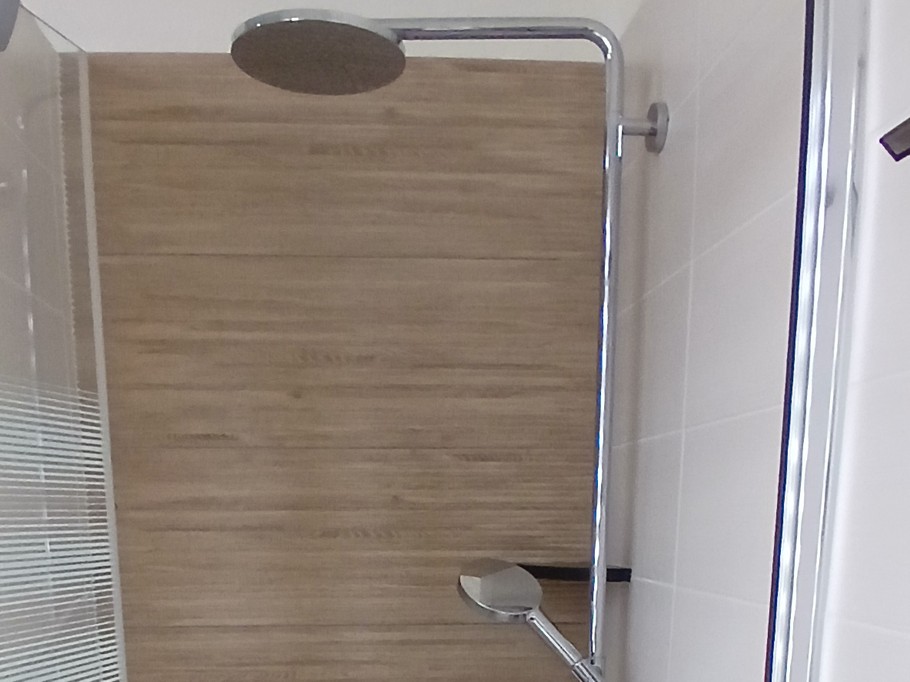 La Maison Triange, appartement 2 à 4 personnes, Montrond les Bains - Douche