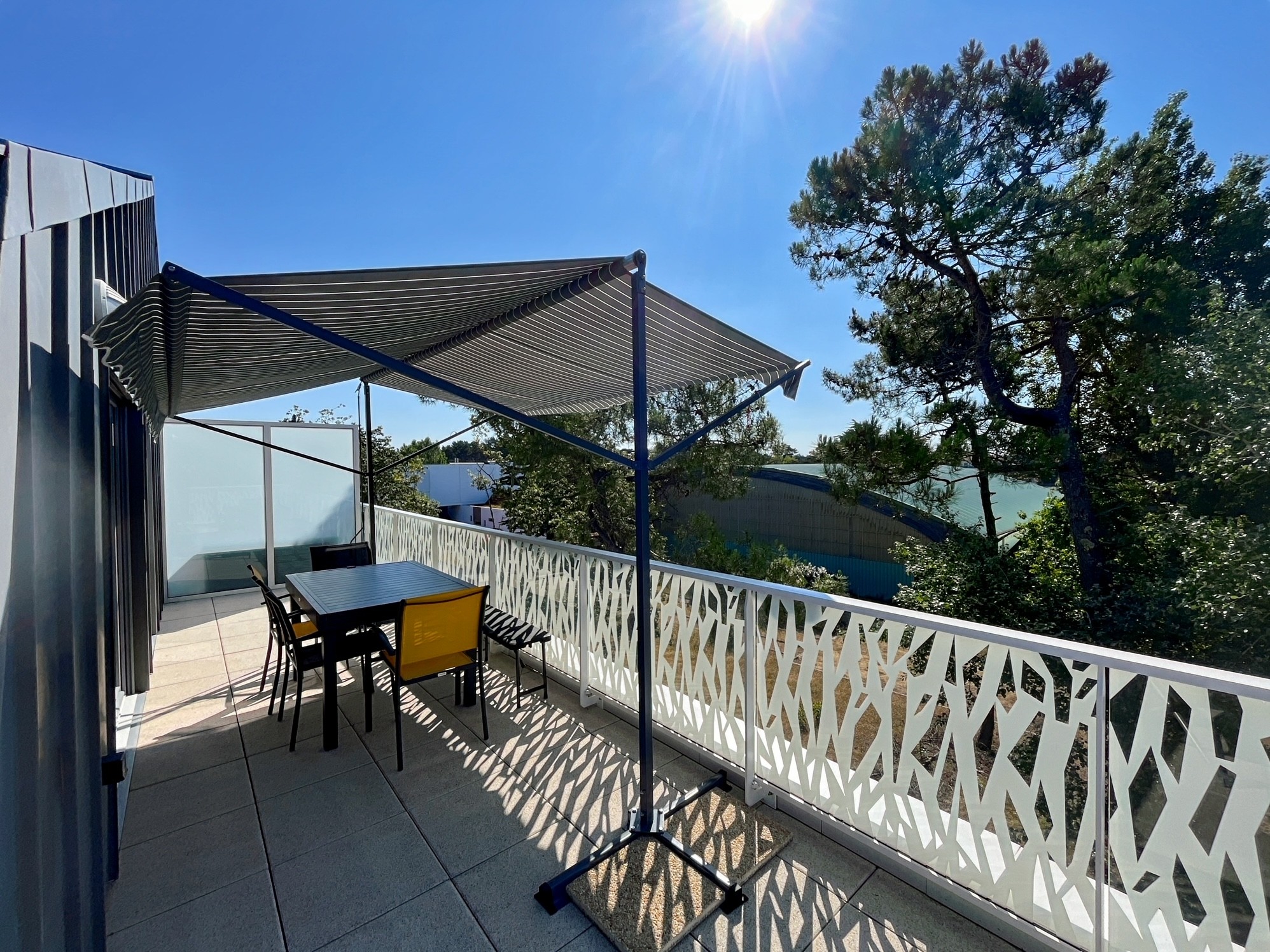 Balcony with garden furniture