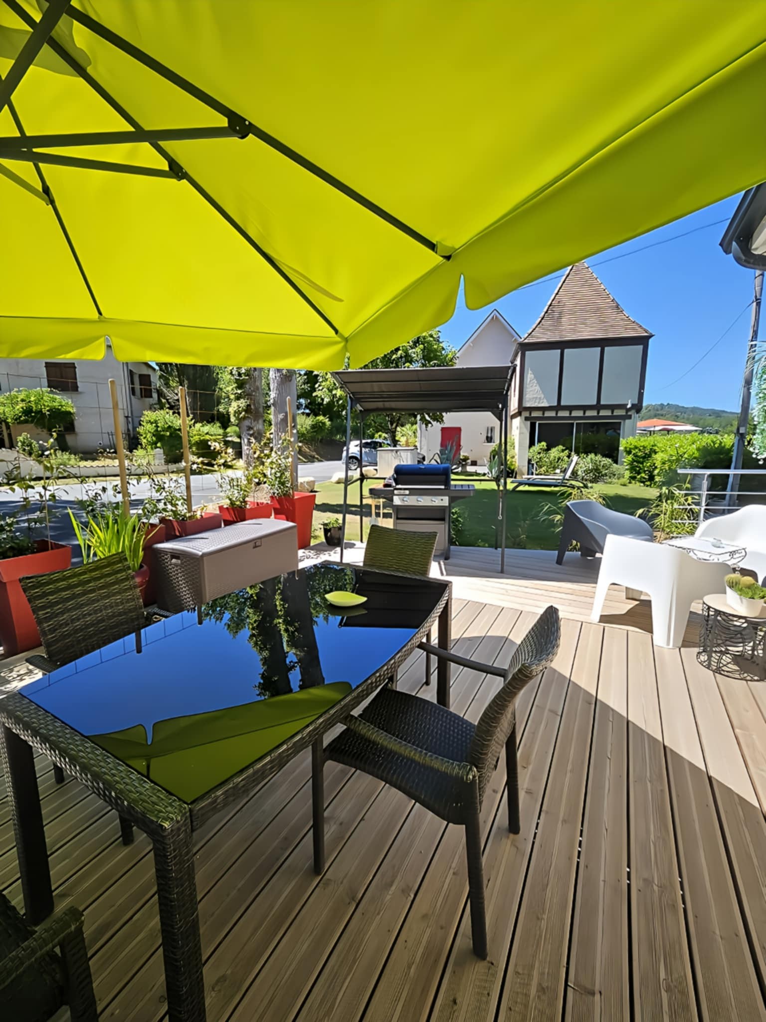 Terrasse extérieure avec Barbecue