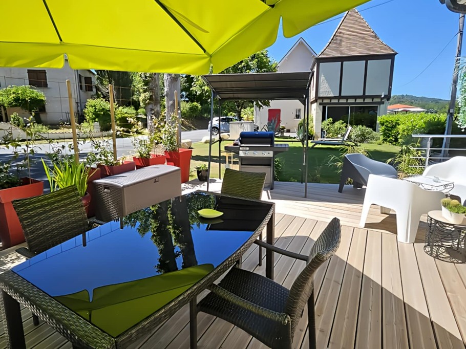 Terrasse extérieure avec Barbecue